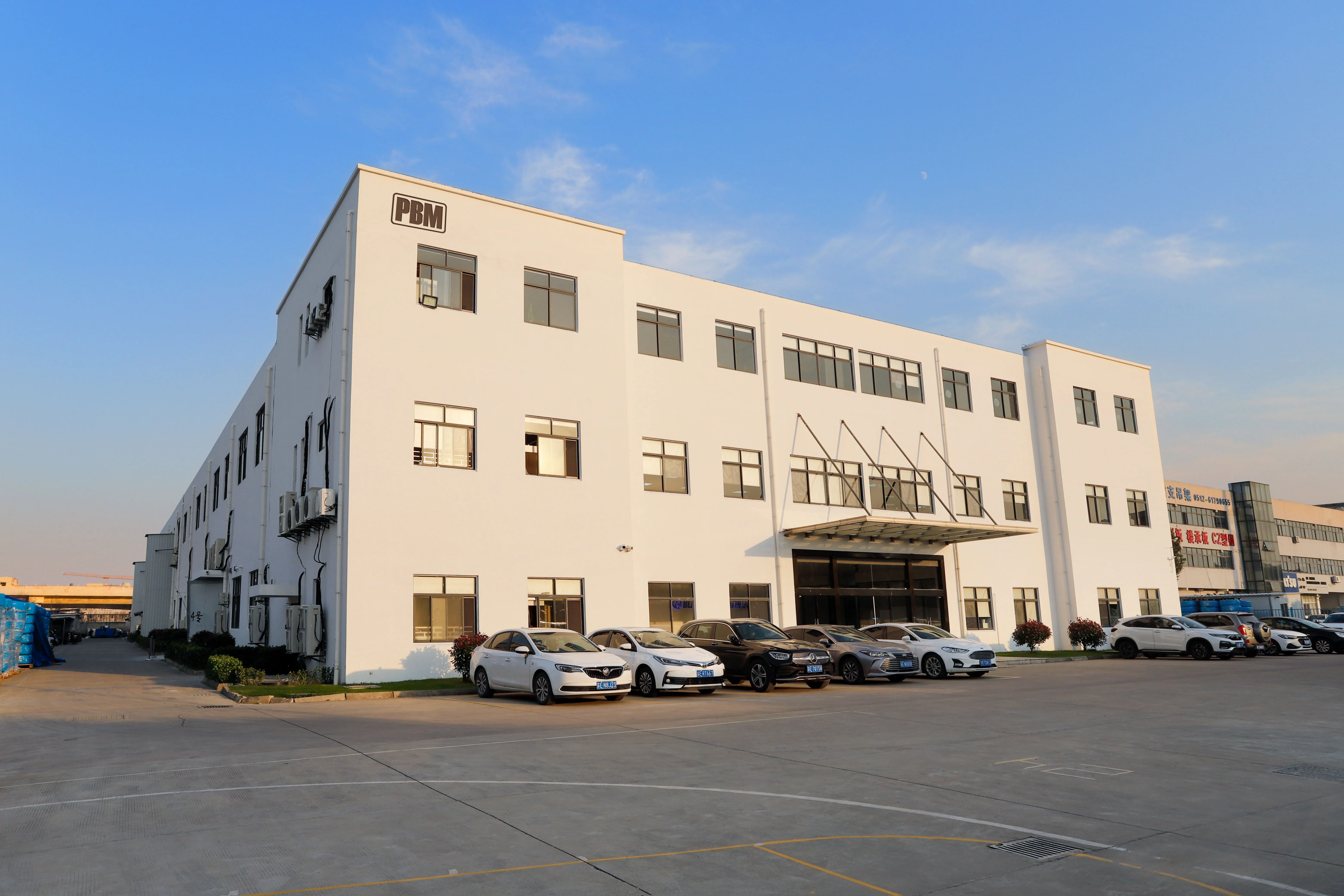 225mm Waterproof DC 24V 48V Centrifugal Ventilation Fan with EC Motor