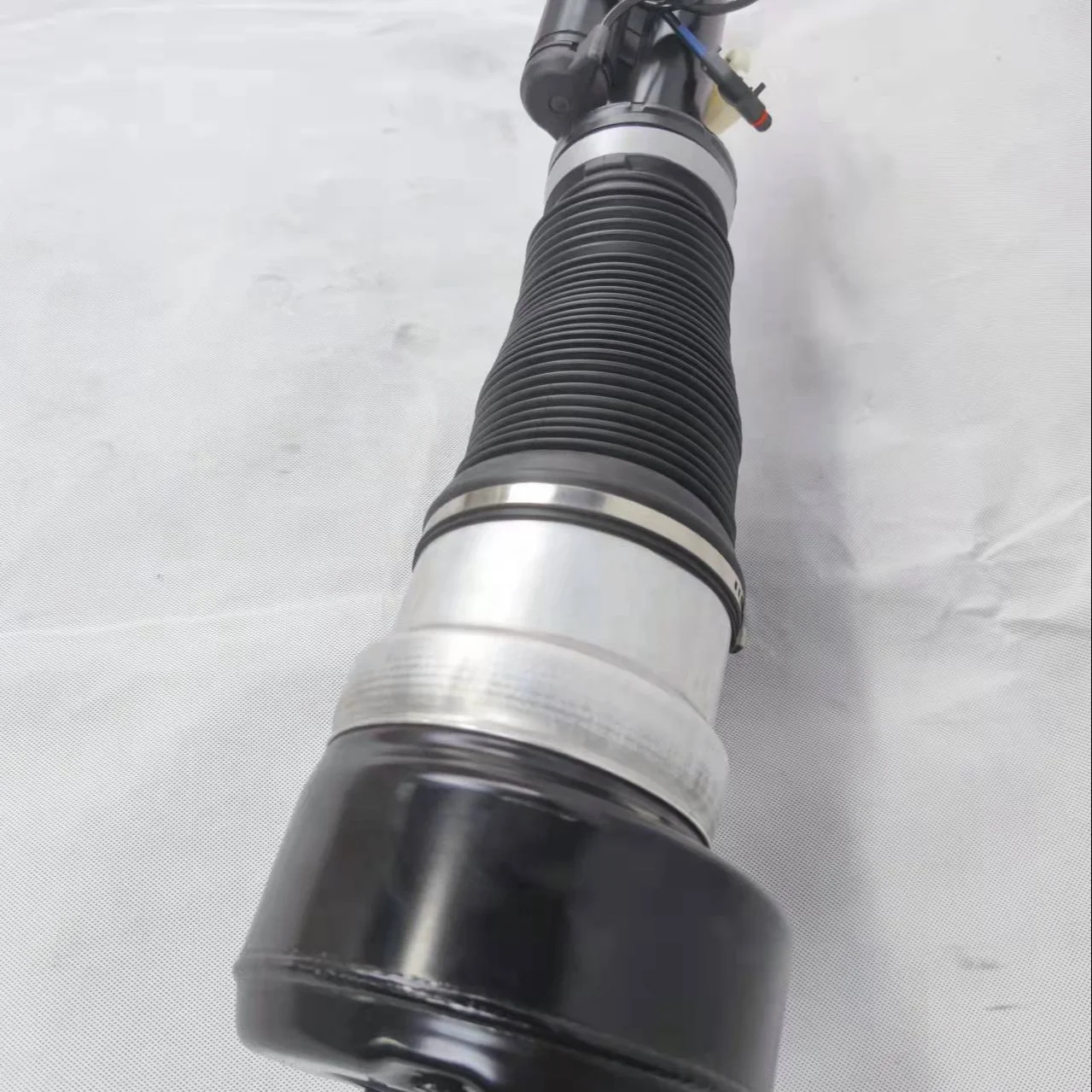 Factory Direct Sales car suspension 2213209313 air shock absorber 2213204913 Air Suspension Spring