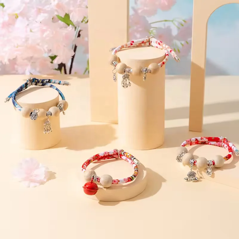 Fast Shipping Wholesale Manufacturer Chinese New Year Type Luxury Soft Cute Dog Cat Collar Adjustable Pet Neck Collars