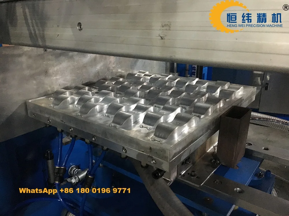 HW-7185 Full automatic vacuum forming machine with online cutting factory