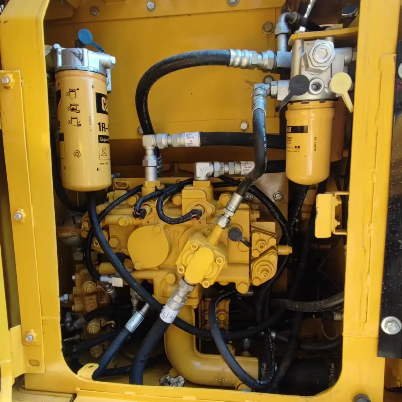 Глобальные продажи Caterpillar CAT312D подержанный экскаватор 12ton CAT312 гусеничный CAT 312 D2GC
