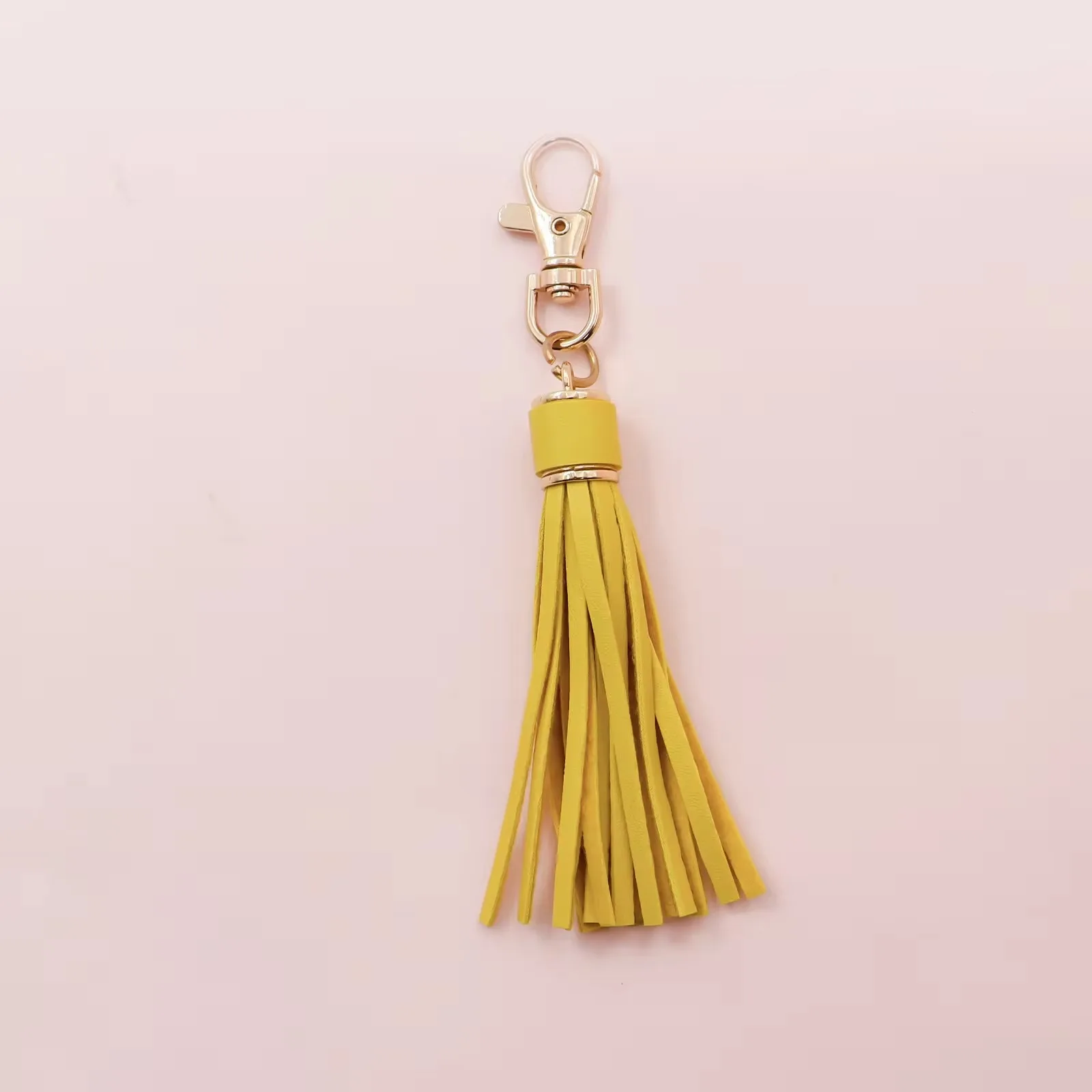 wholesale handmade PU leather tassel keychain for bag pendant accessories tassels keychain key rings