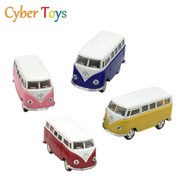 1:32 Scale  Diecast Metal Model  Pull Back Bus Open Door Toys