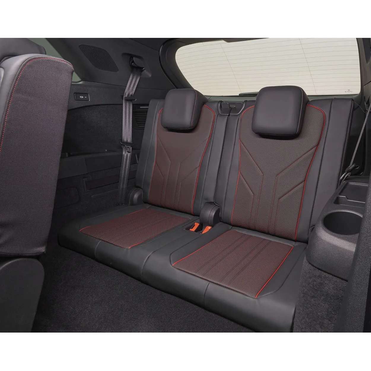 Luxurious Audi Q5 E-Tron 2024 Electrical Car High Speed New Energy Vehicle 4 Wheel Drive Pure Electric Car