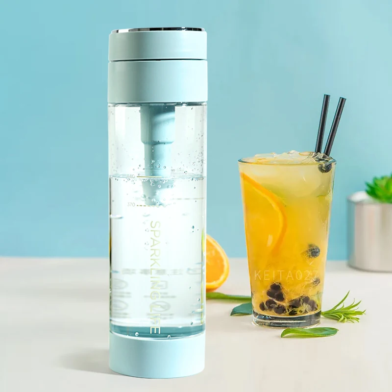 Hand Made 400Ml Portable Soda Maker Food Grade Pet Material Soda Siphon Seltzer Maker