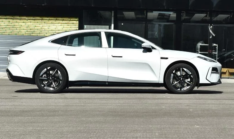 Geely Yinhe 2024 The Milky Way E8 New Car