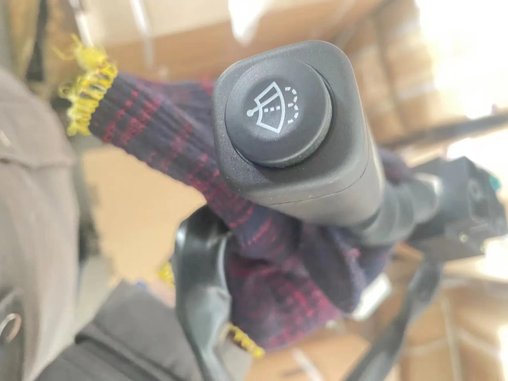 Light switch and wiper switch for bus