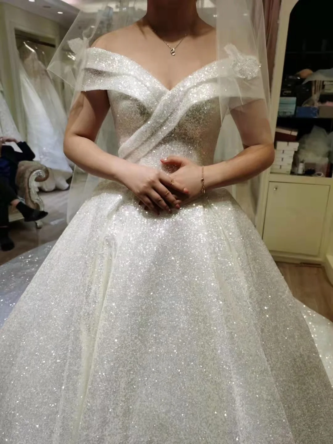 2021 real sample off shoulder chapel train wedding dress robe de mariage bling bling bridal dress