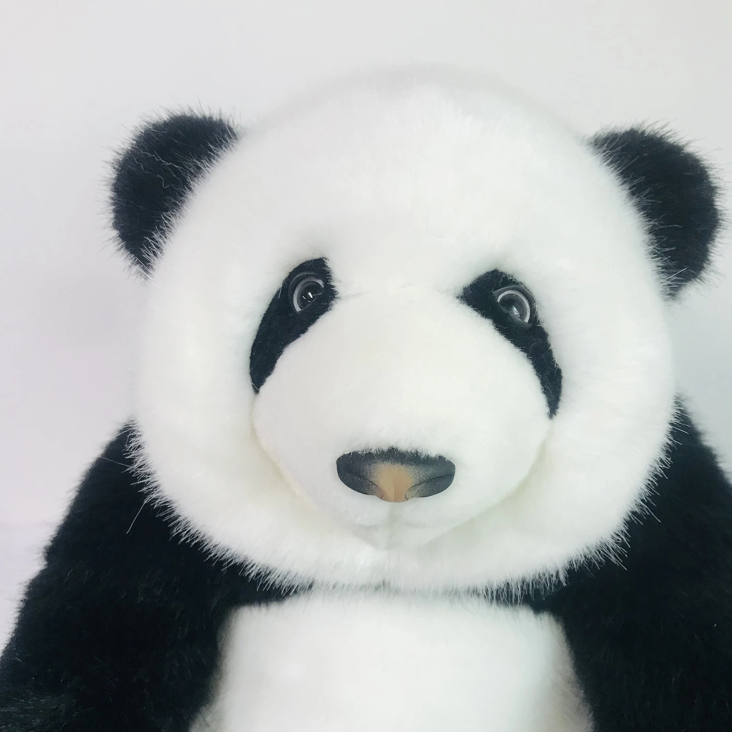 High Quality Realistic Giant Stuffed Panda Toy Luxury Plush Bear for Unisex Made with PP Cotton Chinese Panda Design