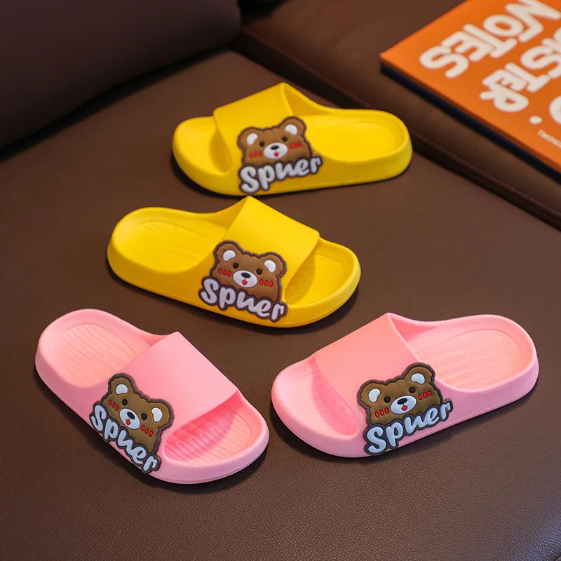 2025 Cute Cartoon Kids Slippers Summer Indoor Home Slippers for Boys and Girls for Bathroom and Swimming Use