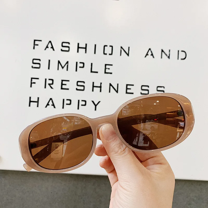 
New sunglasses women retro oval glasses white small frame UV protection sunglasses 