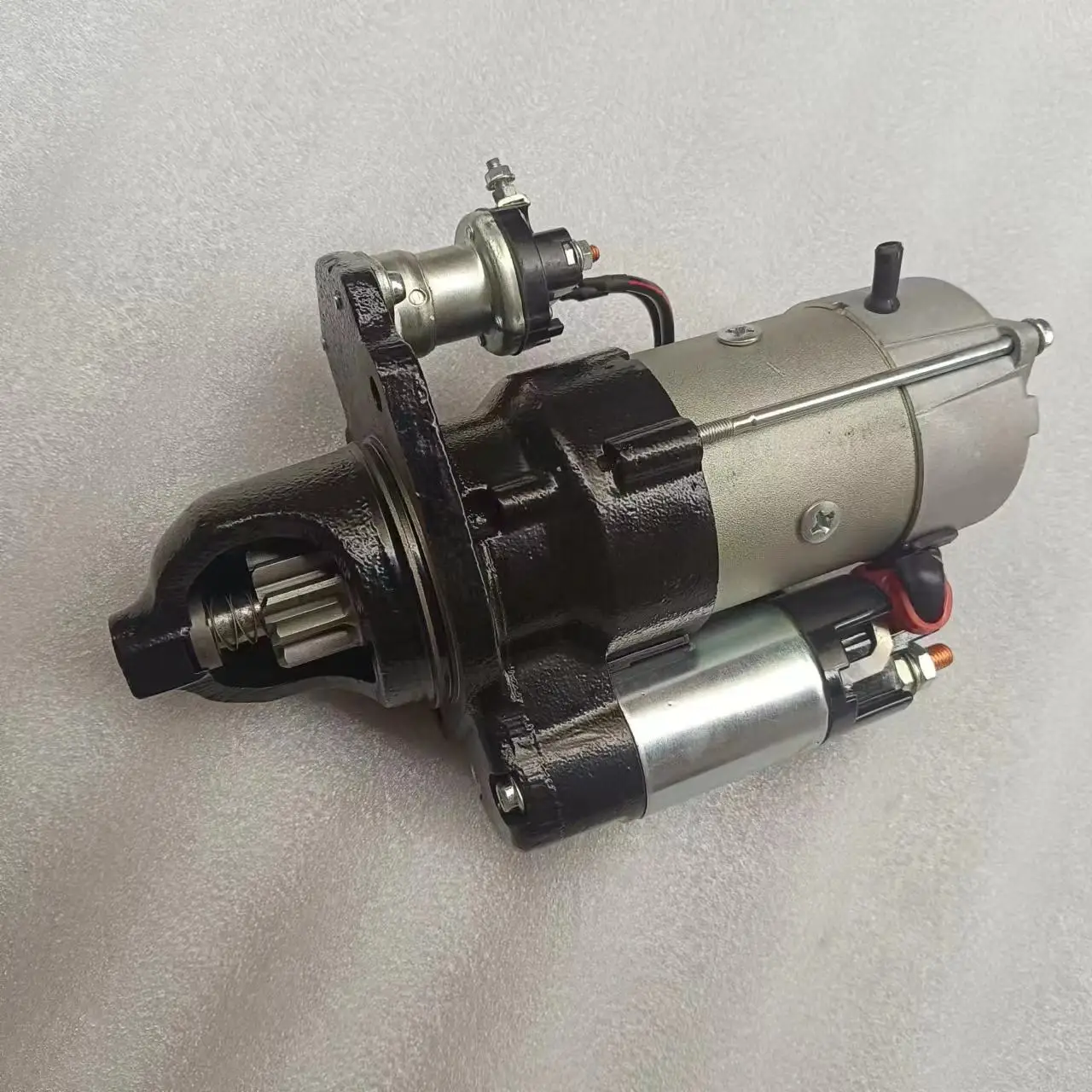 High Quality Bus Engine Parts Cum-mins Engne Starer ISBE ISDE Engine Starter Motor For Yutong