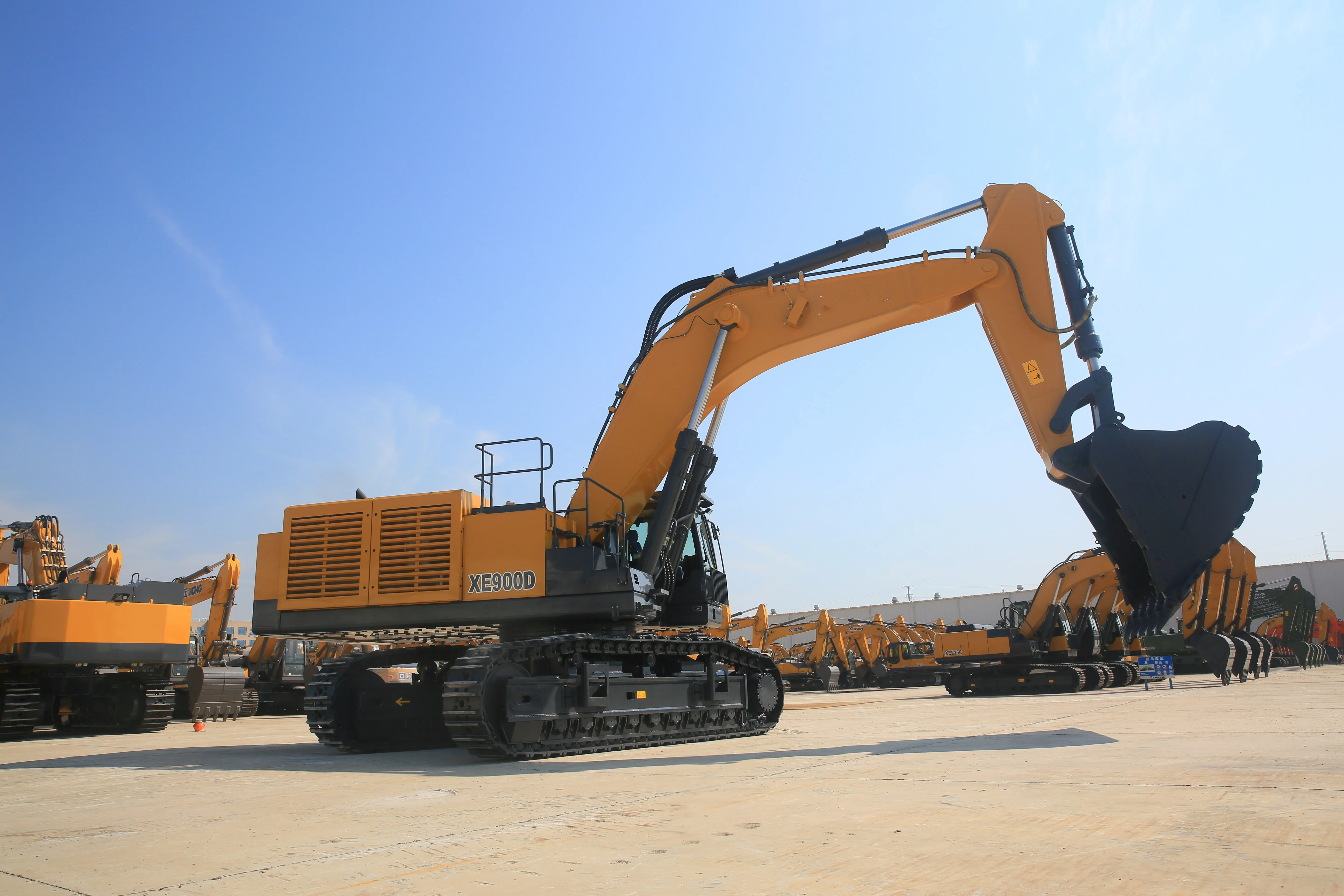 XE900D 90 Ton Large Hydraulic Crawler Mining Excavator for Sale