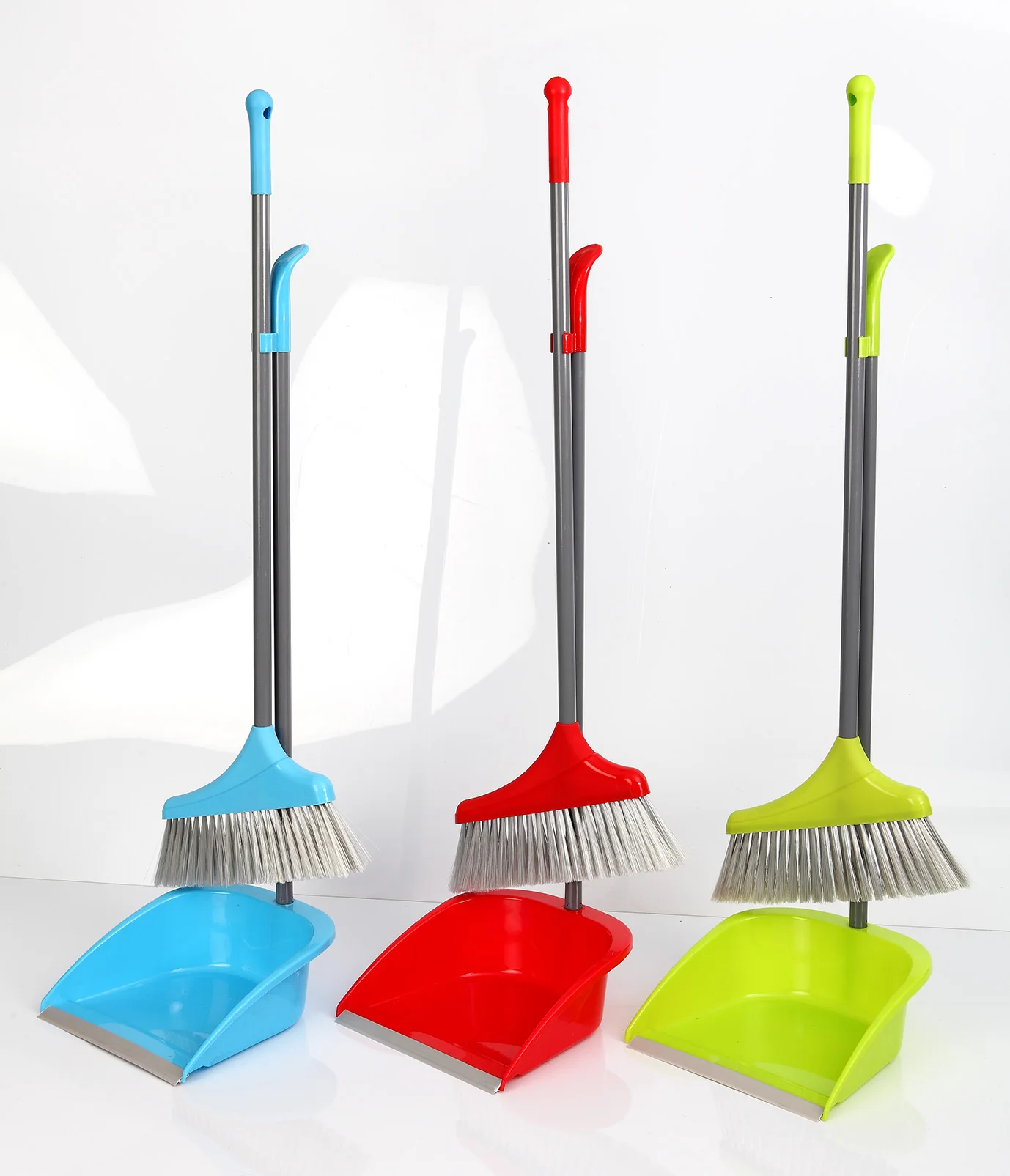 Home cleaning supplies stand up plastic sweeper clean broom and dustpan set