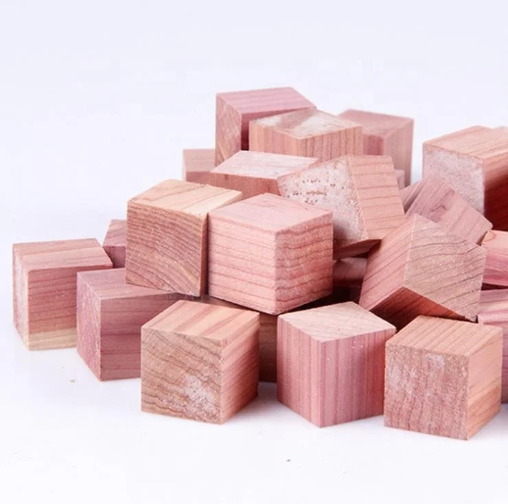 Hot sale Red Cedar wood accessories  audit Cedar Cubes