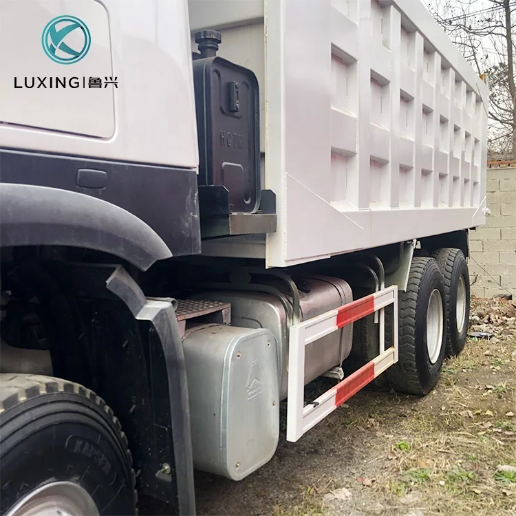 HOWO Hot selling goods cheap 6*4  dump truck price for sale