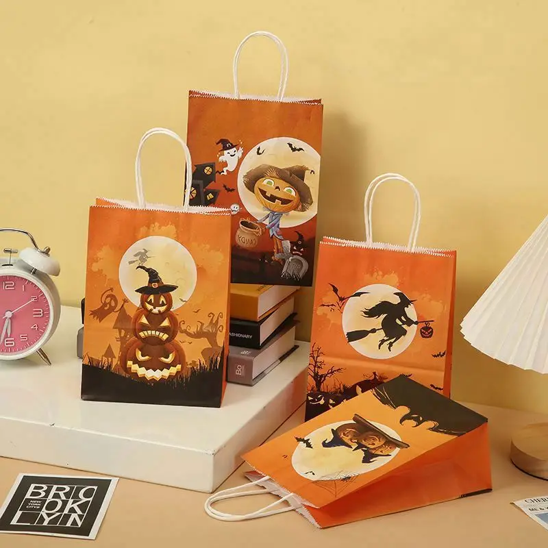 New Arrival Gift Decoration Party Favor Biscuits Candies Goody Trick Or Treat Halloween Paper Bag With Boxes For Candy