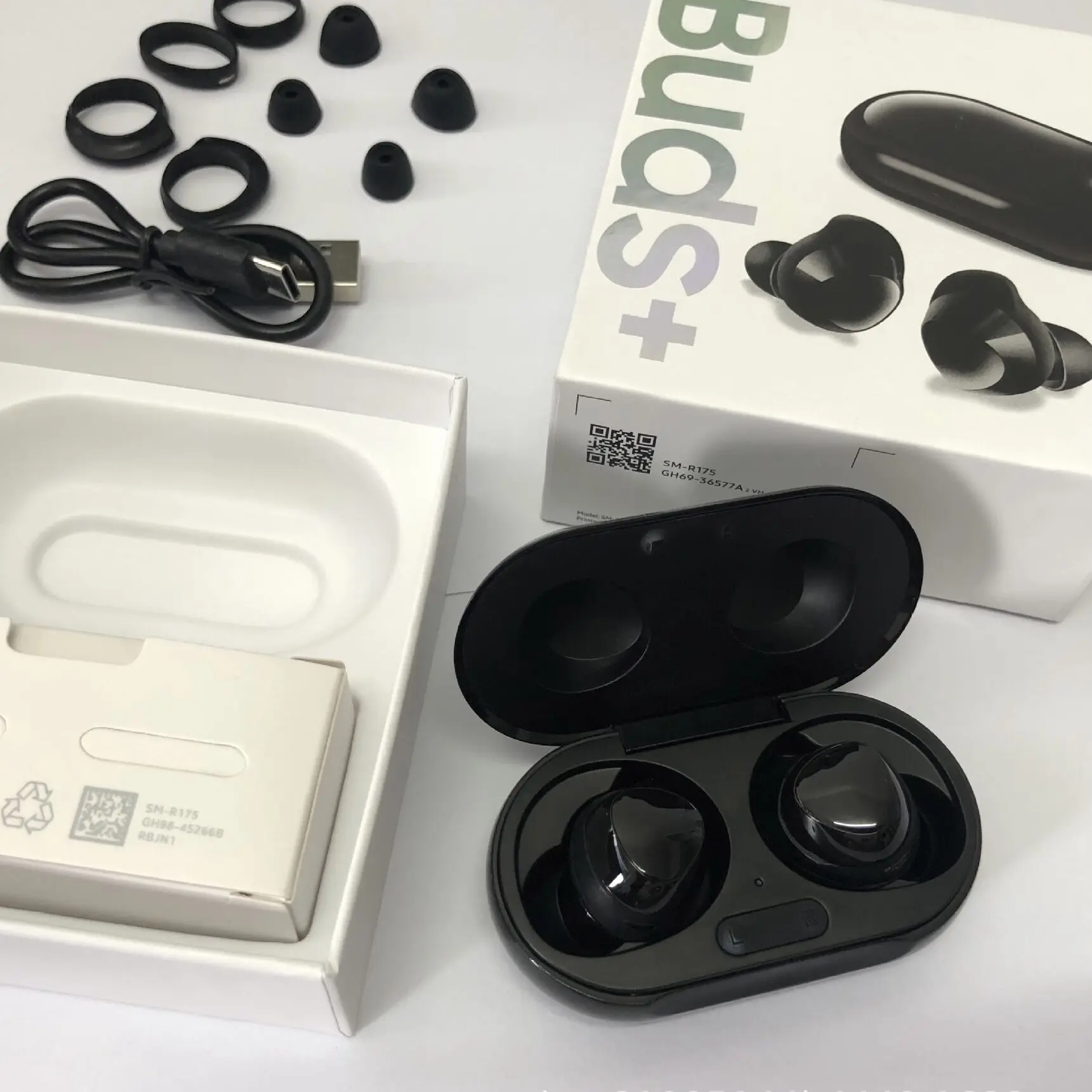 
New product buds+ Wireless headset tws wireless earphone hot selling earbuds 