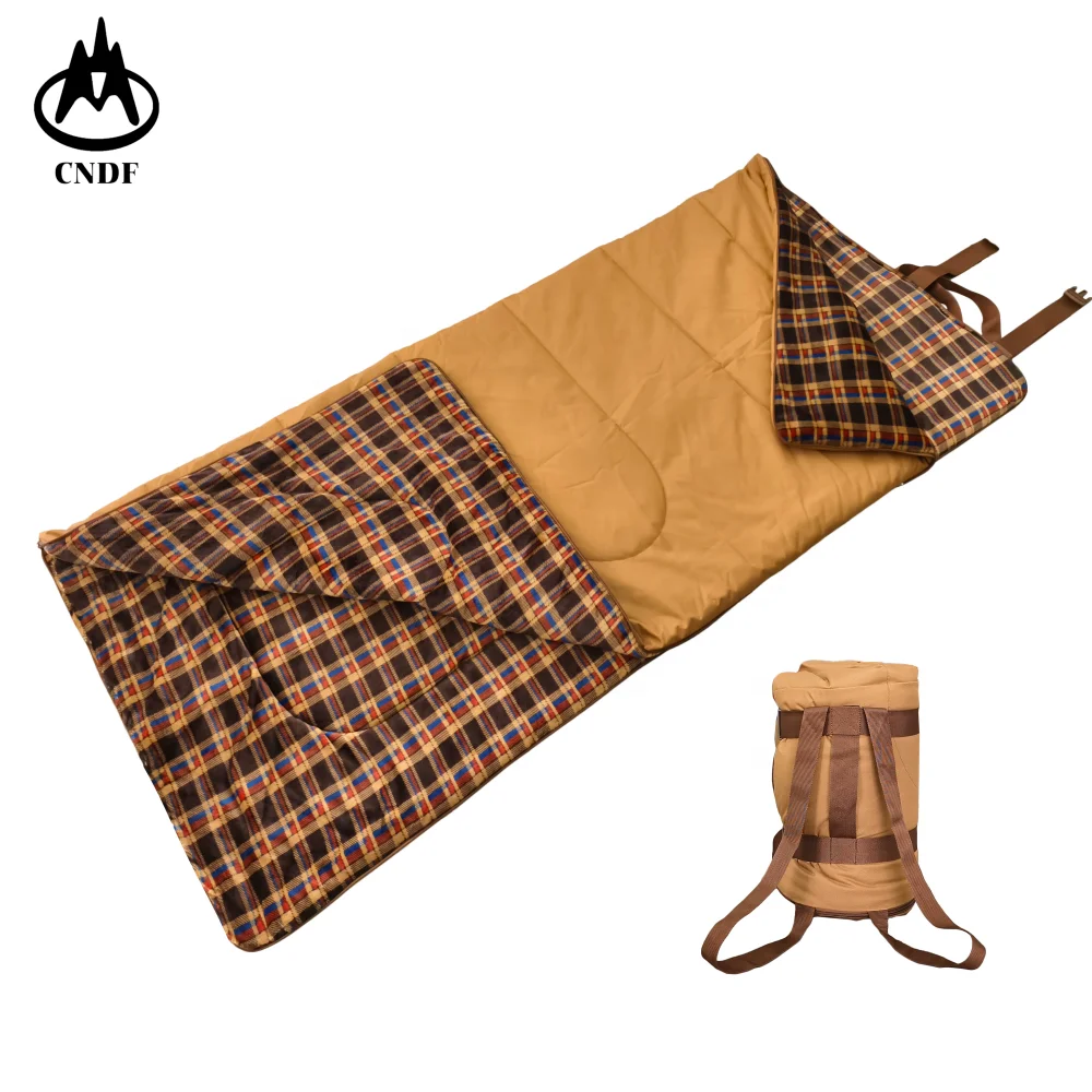 Factory Wholesale Oxford Sleeping Bag with Shoulder Strap, Waterproof and Durable Flannel Warm for Hunting and Desert