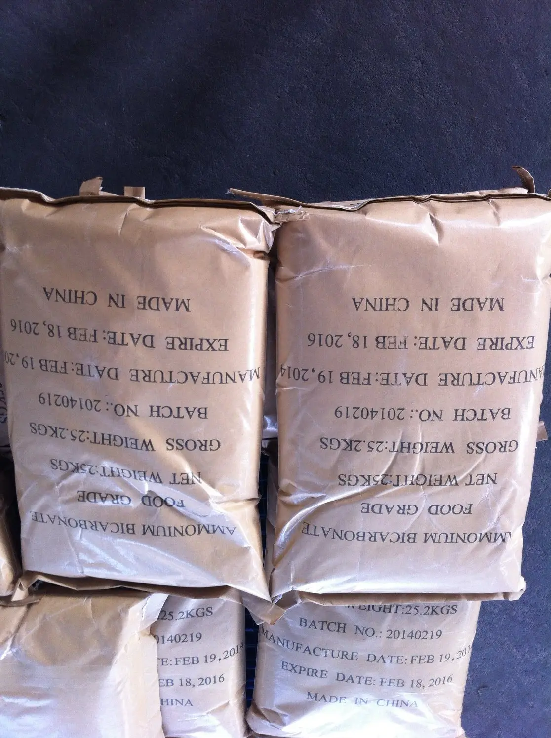 
Ammonium Bicarbonate food grade 99.2-100.5% 