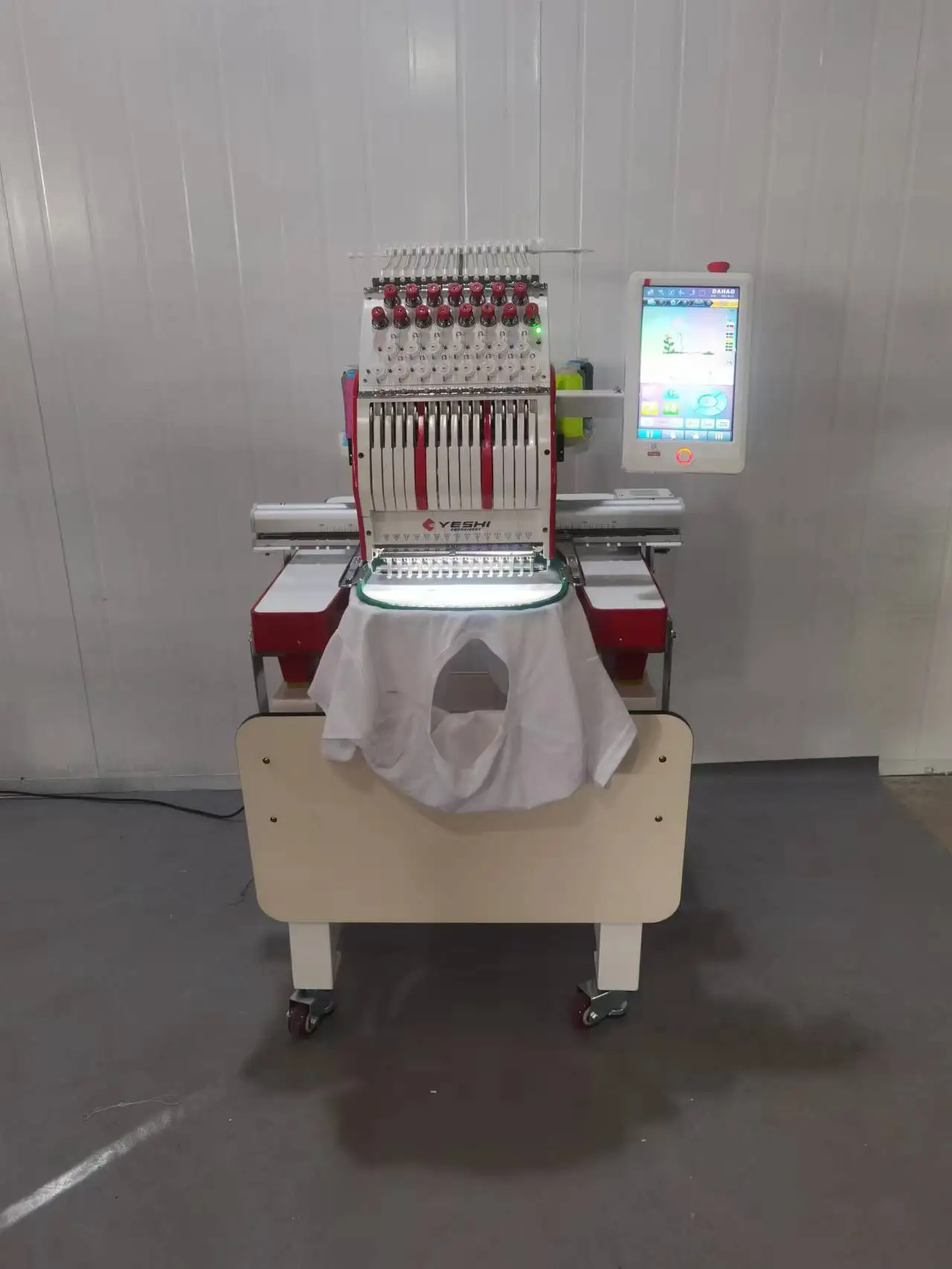 Lifetime service single head multi functional Easy to use Household Factory direct sales Embroidery  Machine