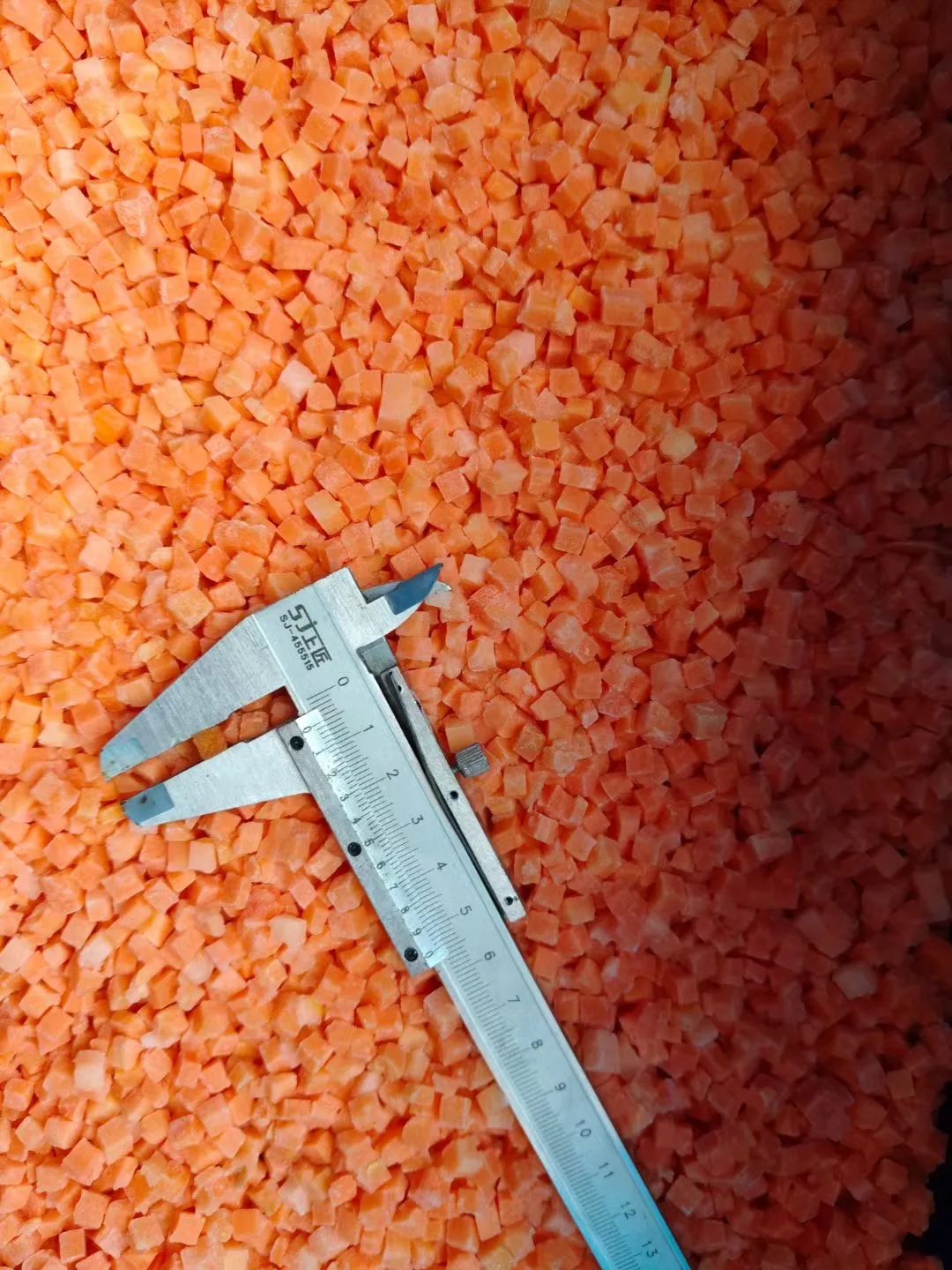 Wholesale  Frozen Carrot Cubes   Brc And Halal Certified  Frozen Carrots