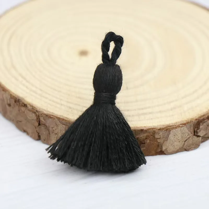 Wholesale Popular curtain garment accessories  cotton 3cm DIY small tassel