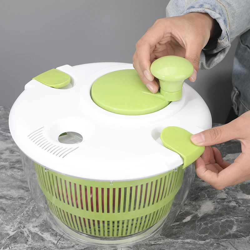 New Design Convenient Kitchen Tool 5L Green Color Salad Mixer Salad Spinner With Handle