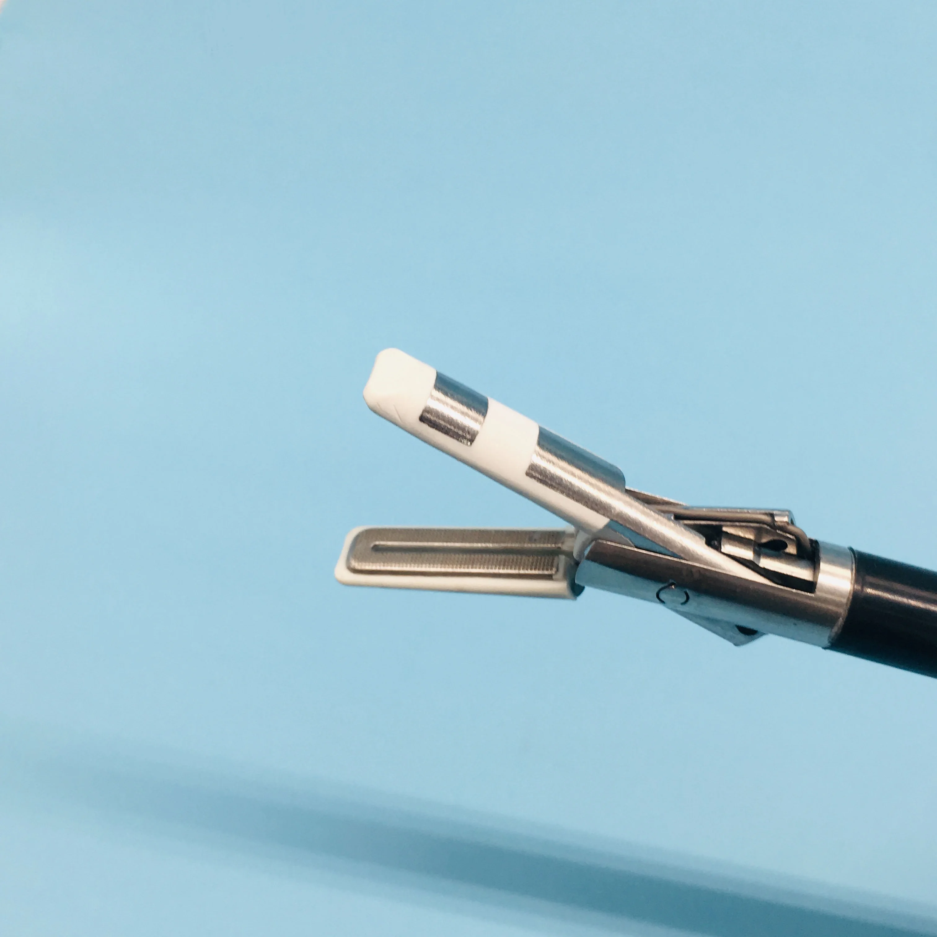 ligasure  bipolar electrosurgical devices