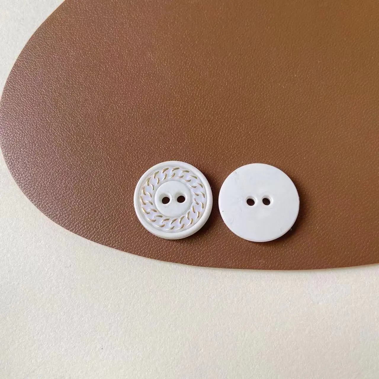 Customized 2 Holes ABS High-Quality Faux Leather Buttons DIY Sewing Shank Coat Plastic Buttons For Casual Suits