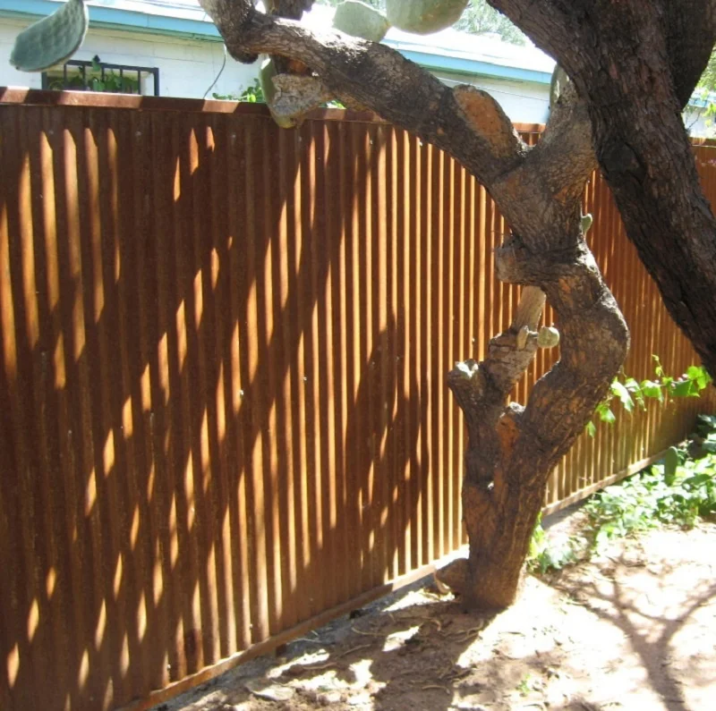 Rusted Steel Fence Corrugated Corten Metal Fence Panels