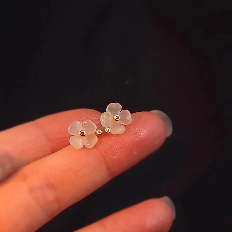 New Chinese flowers retro earrings niche simple everything national fashion temperament light luxury high sense