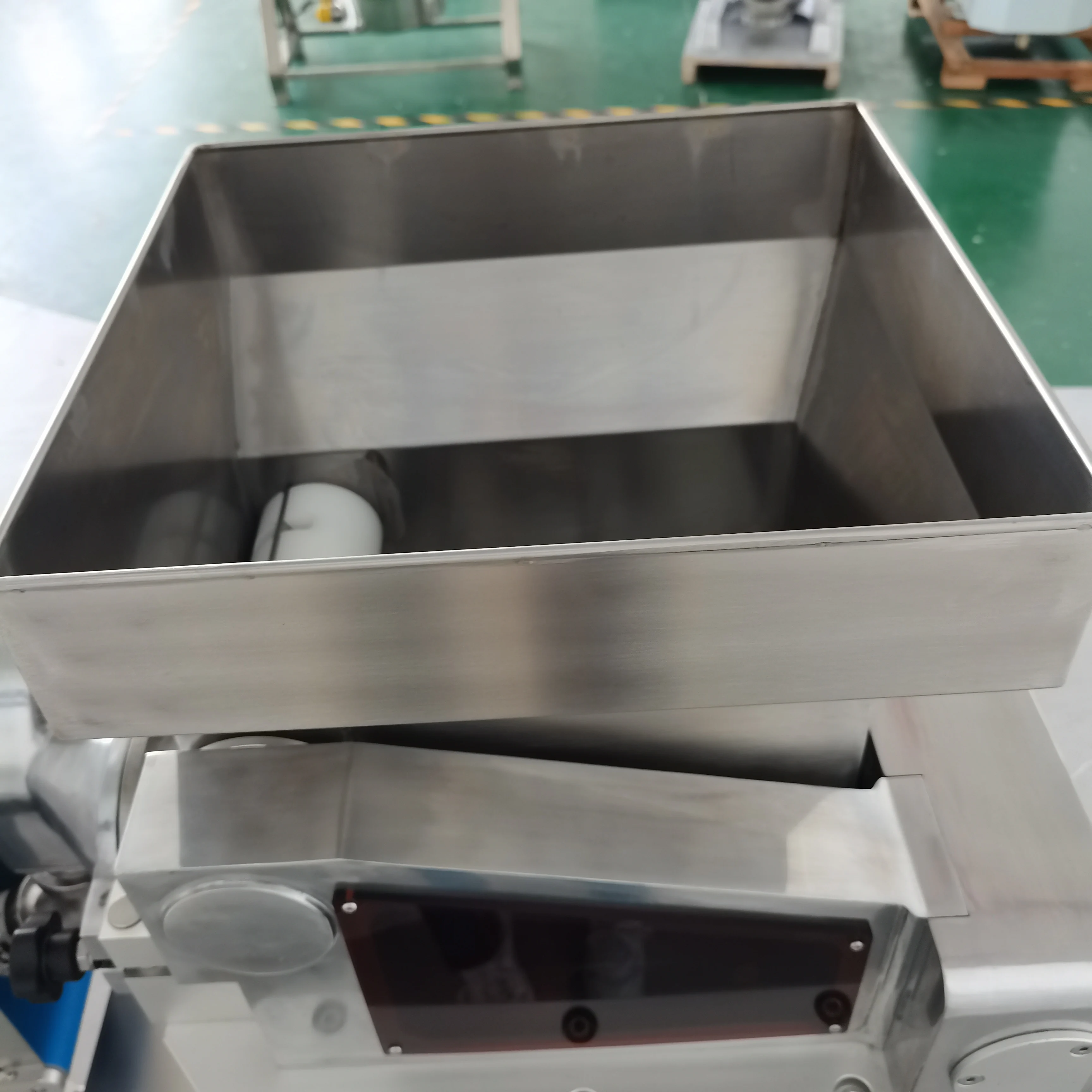 Factory Hot Sales Peanut Butter Nuts Seeds Protein Bar Extruder