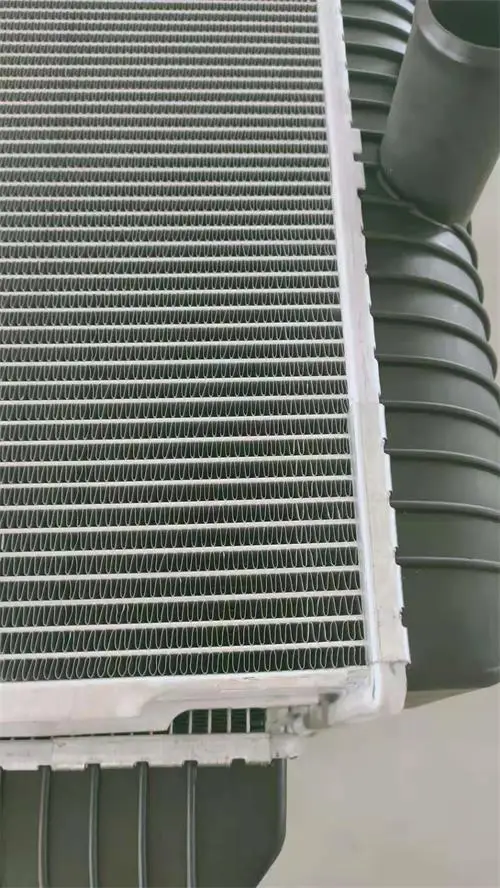 China Manufacturer 11N8-40222 excavator hydraulic Oil cooler Radiator