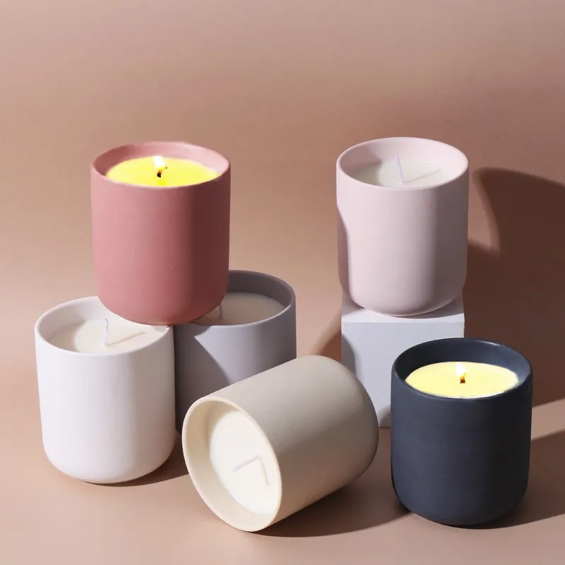 Custom Luxury Decorative Matte Jar Candle Ceramic Candle Jars With Lid Jar For Candle Making Wedding Decor