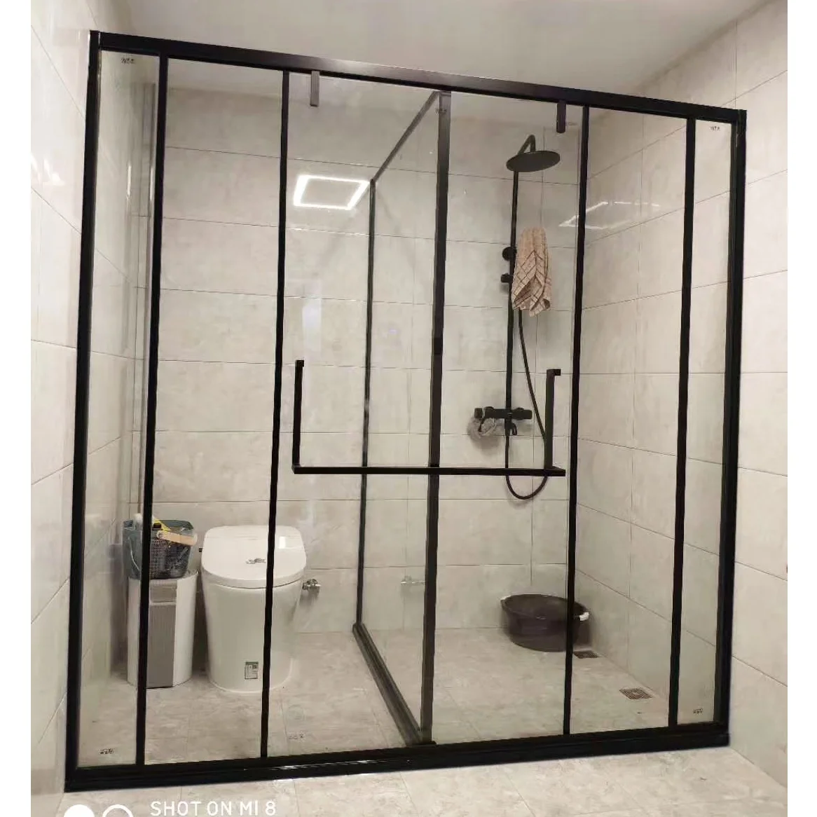 custom design 10 mm frameless 2 panel black bifold bathroom screen single hinge glass shower doors