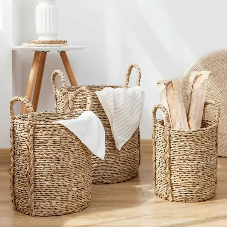 Eco-friendly Sea Grass Handmade Woven Straw Material High Quality Home Decorative Storage Laundry hamper Basket Plant Basket