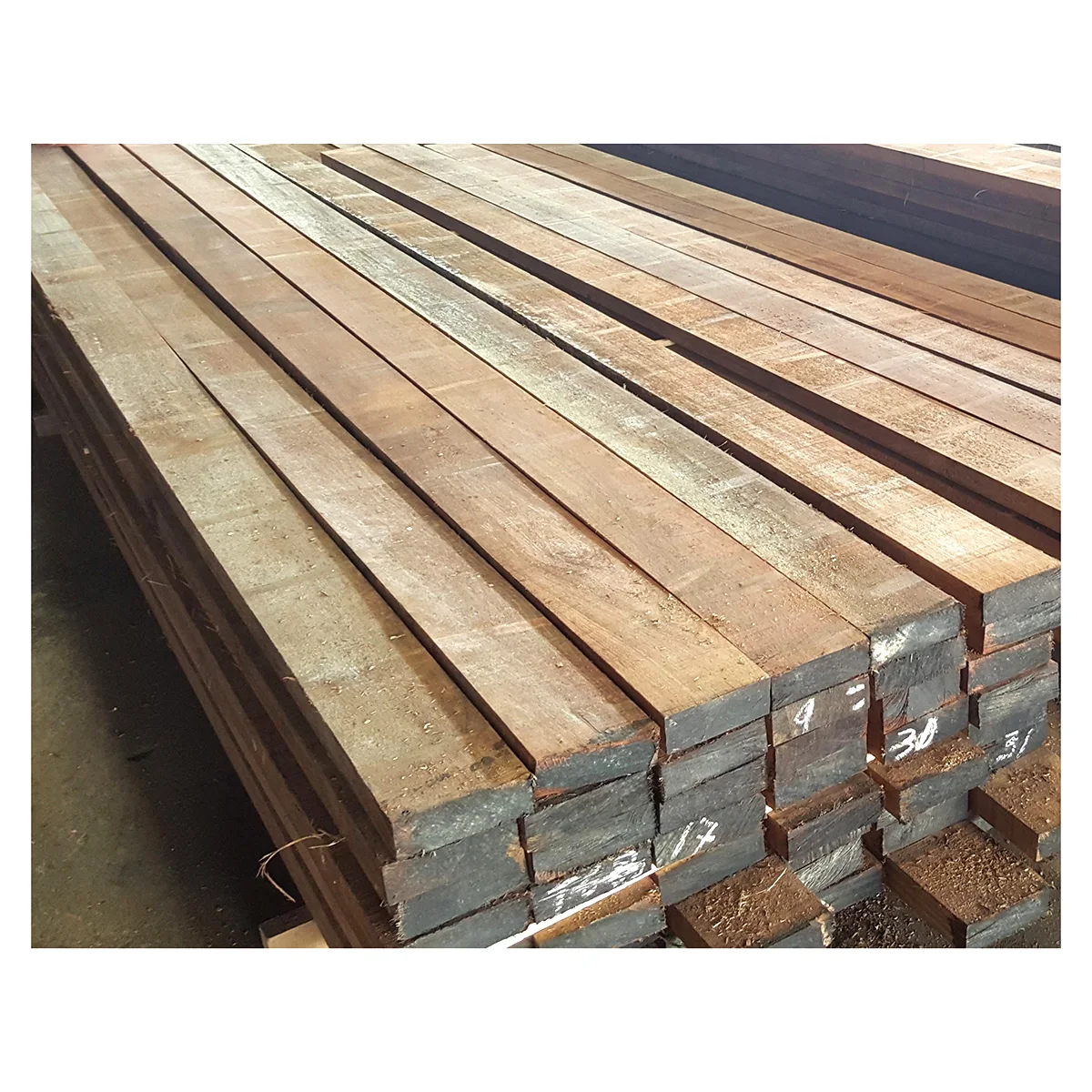 Guaranteed Quality Merpauh Woods with Customizable Sizes Design Solid Hardwood Type Timber Wood Boards