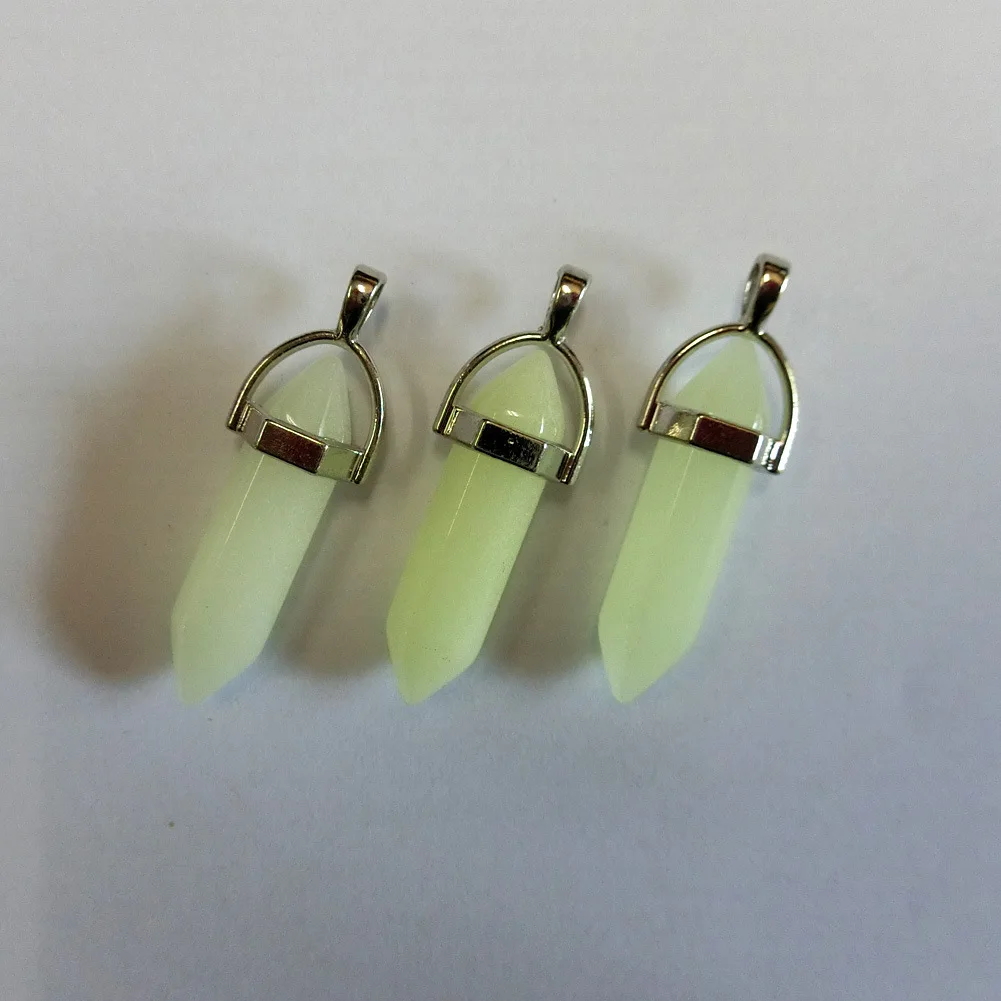New Glowing Luminous Stone Fluorescent Hexagonal Column Necklace Natural Crystal Gem Stone Pendant Necklace