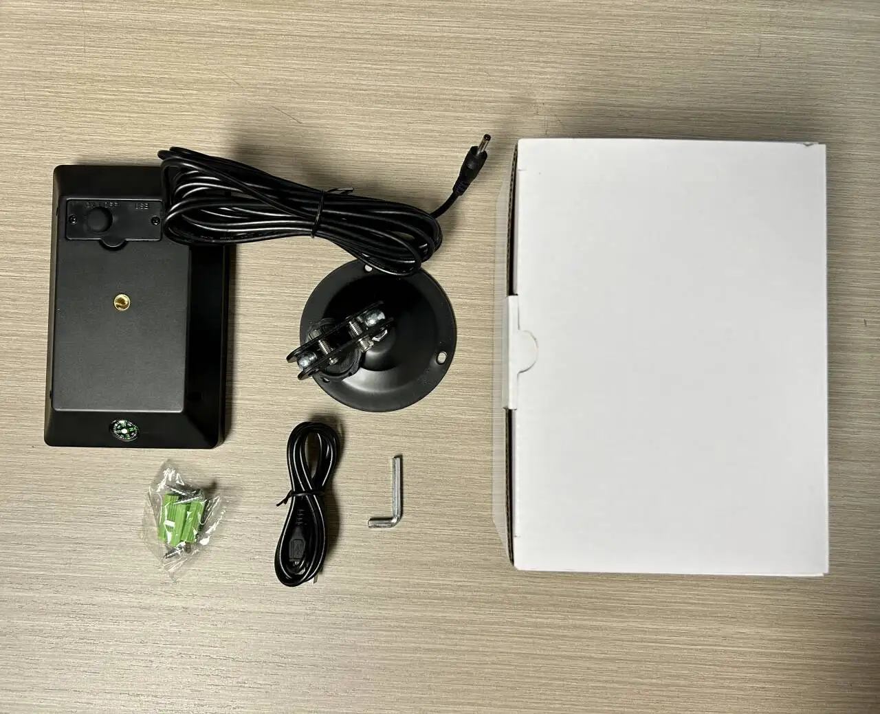 Game Trap Camera Power Supply Built In Battery Solar Panel For Hunting Camera