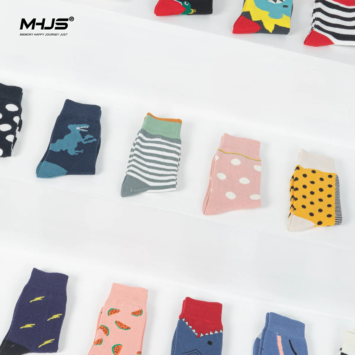 YL Custom Own Logo OEM Men Women Unisex Designer Fashion Art Socks Funny Cotton Happy Crew Dress Tube Socks Manufacturer