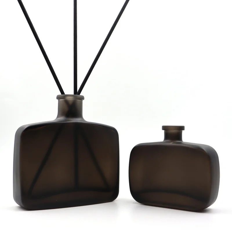 Custom 100Ml 150Ml 200Ml Essential Oil Aromatherapy Aroma Diffuser Bottle Empty Amber Glass Reed Perfume Diffuser Bottle