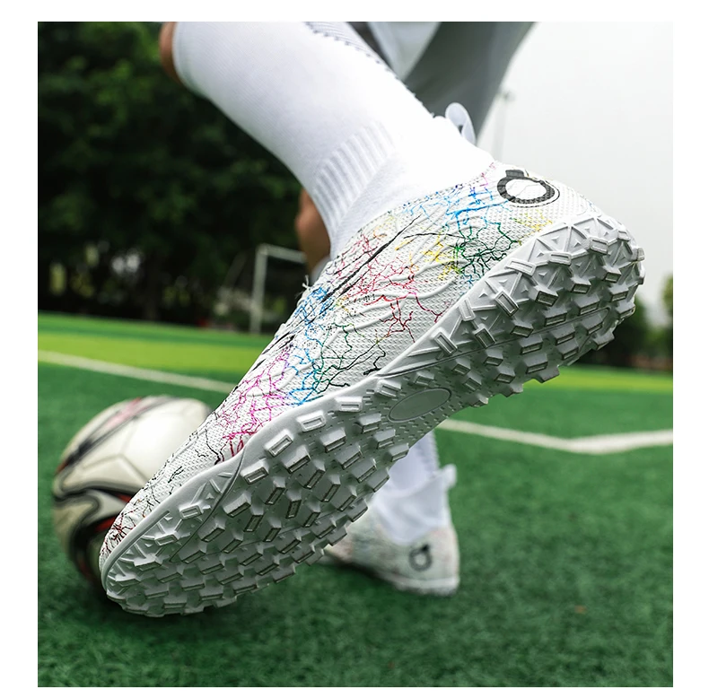 Factory Trainers Sneakers for Men New Soccer Cleats Custom Cheap Football Boots Soccer Shoes Vietnam Summer Winter Mesh OEM Size