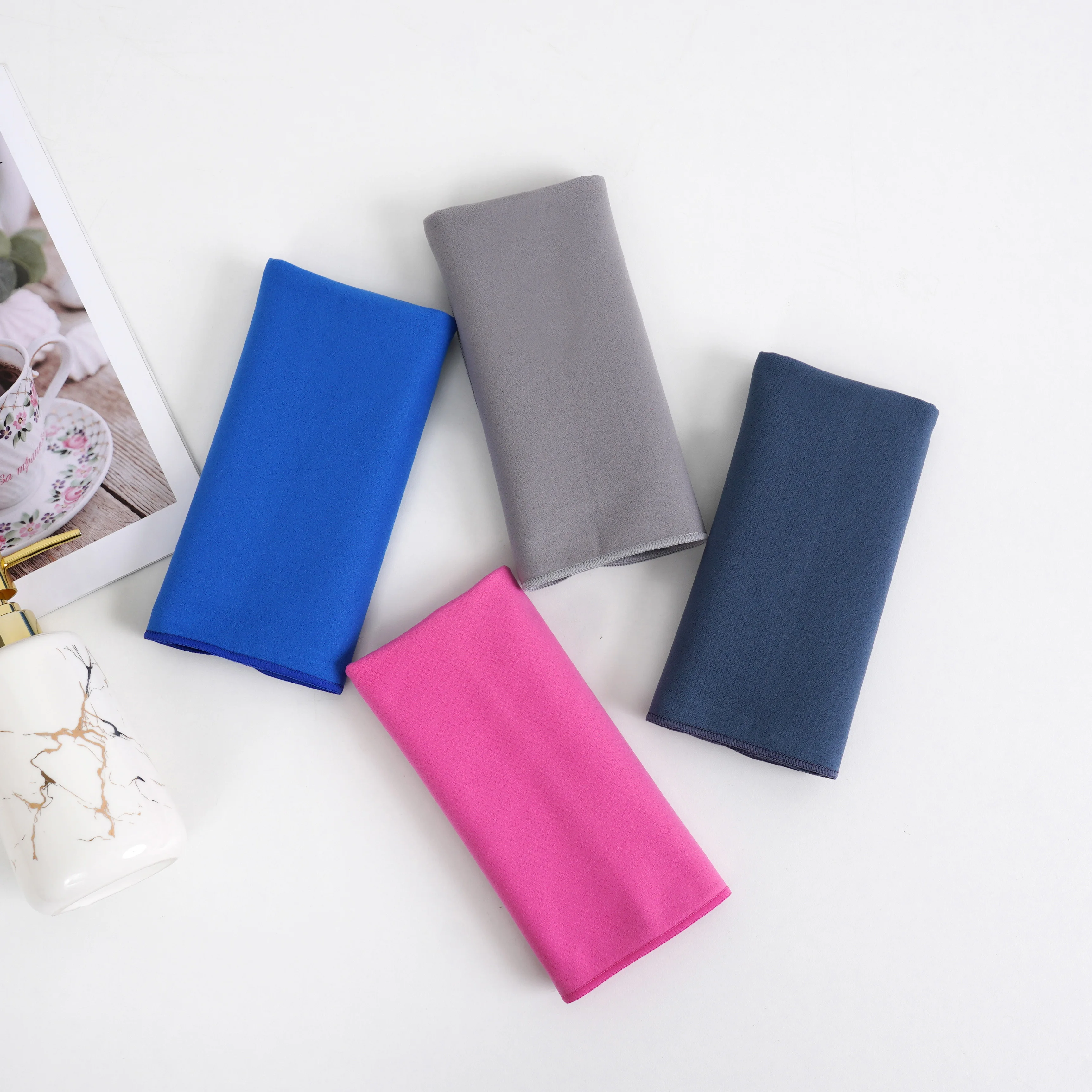 Soft and Quick Drying Sports Towel Customizable Logo Microfiber Quick Drying Printed Sports Towel