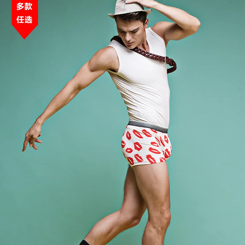 Оптовая продажа, модные трусы-боксеры с мультяшным принтом, нижнее белье для мужчин, дышащие мужские трусы-боксеры