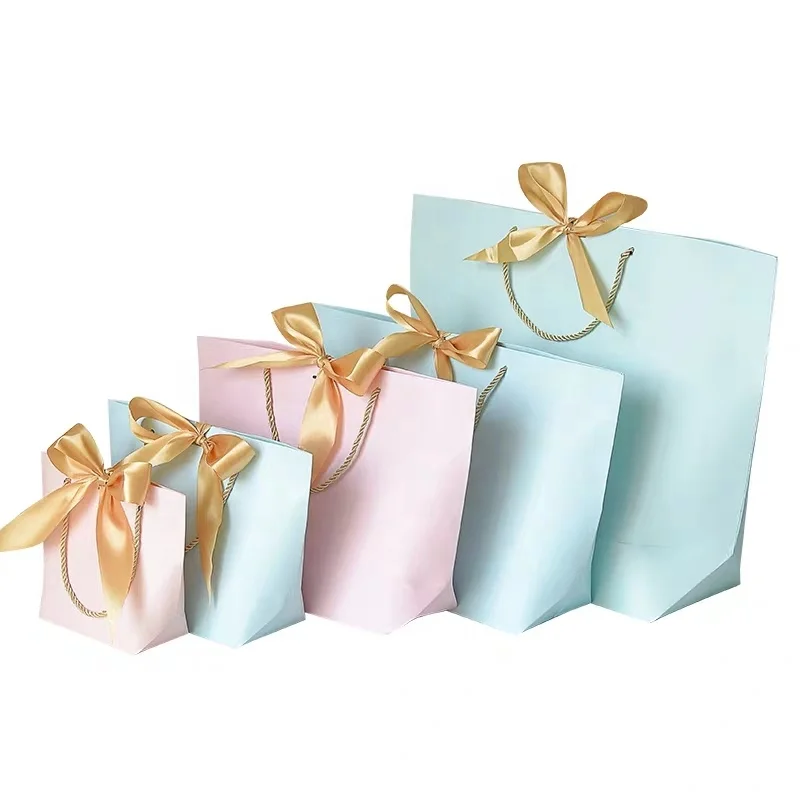 Custom Ship-Type Gift Paper Bags With Logo Printing High Quality Gold Bow Tie Shopping Tote-Bag For Festival Wedding Party Use