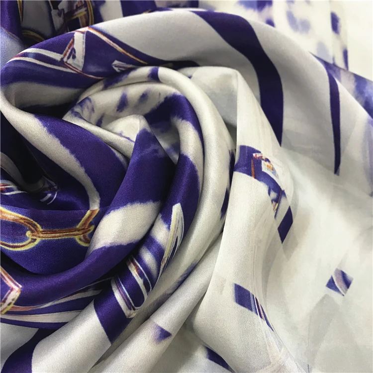 
Low MOQ Purple Leopard Fabric 100% Organic Silk 12mm Silk Satin Fabric 