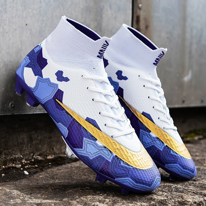 Hot Sale High Ankle Professional Training Outdoor Boy Spike Soccer Shoes FG CR7 Superfly Football Shoes