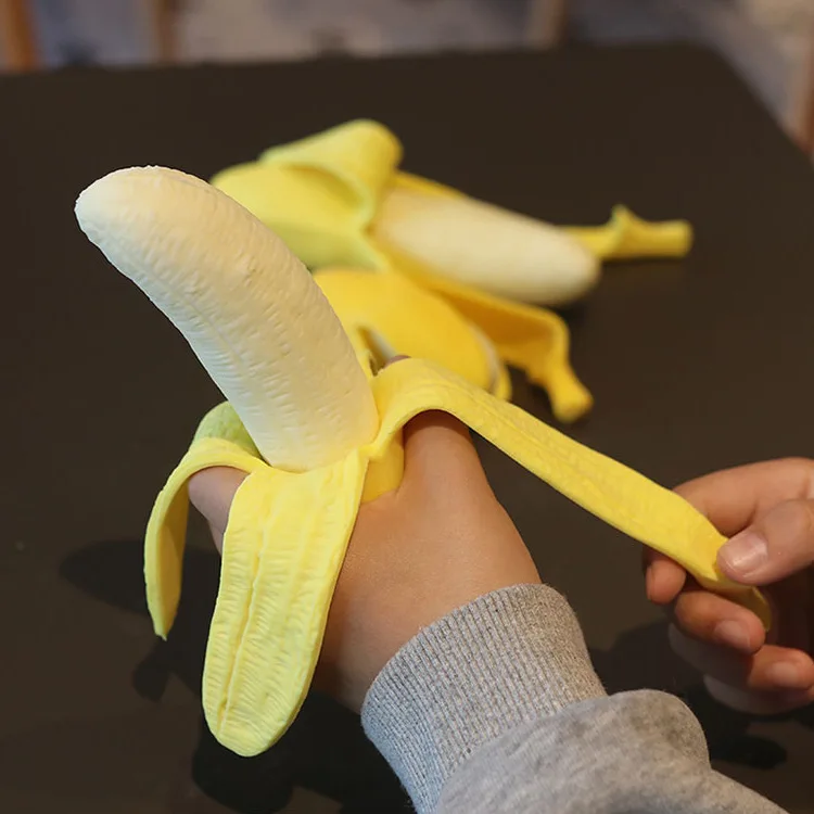 TPR decompression toy simulation peeling banana extrusion vent stretching toy tension decompression banana pinch music toy