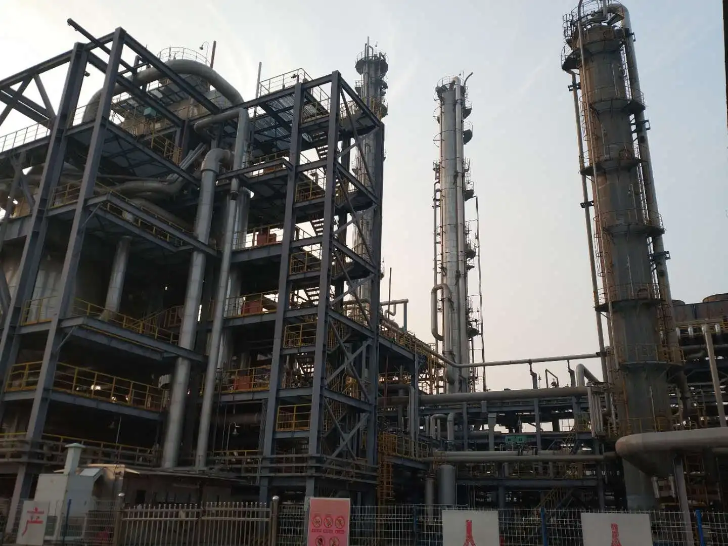 China manufacturers supply pet cleaning Silica gel Cat Litter  Tofu Cat Litter Bentonite Cat Litter